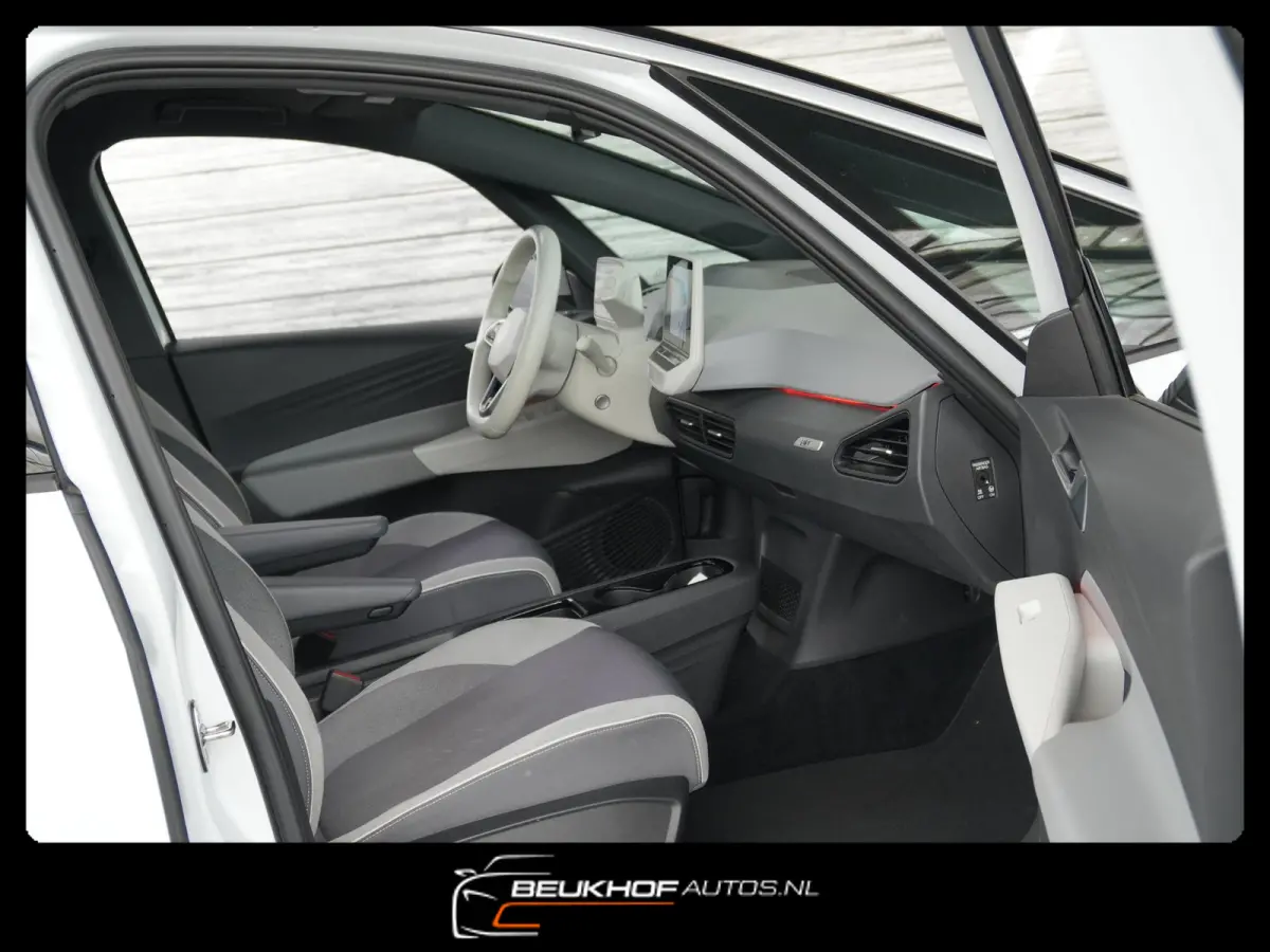 First Plus 58 kWh Cam Adapt Cruise Soh 93.7%