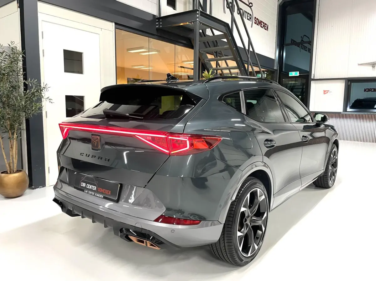 1.4 e-Hybrid VZ 245 PK Camera/ Memo/ Keyless/ 19''LMV/ CarPlay