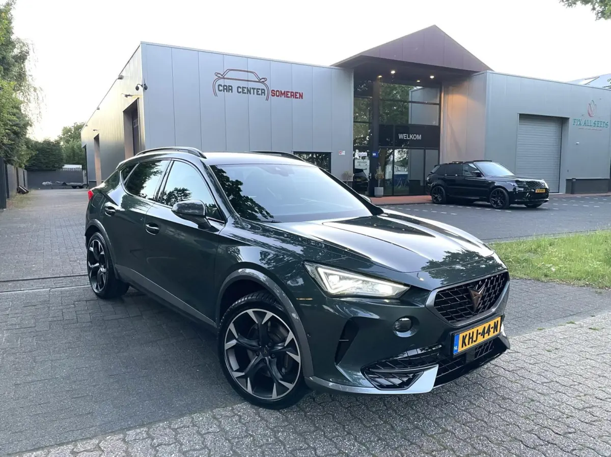 1.4 e-Hybrid VZ 245 PK Camera/ Memo/ Keyless/ 19''LMV/ CarPlay