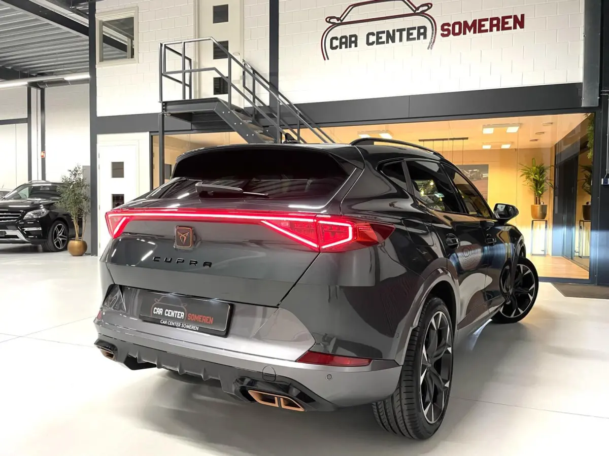 1.4 e-Hybrid VZ 245 PK Camera/ Memo/ Keyless/ 19''LMV/ CarPlay