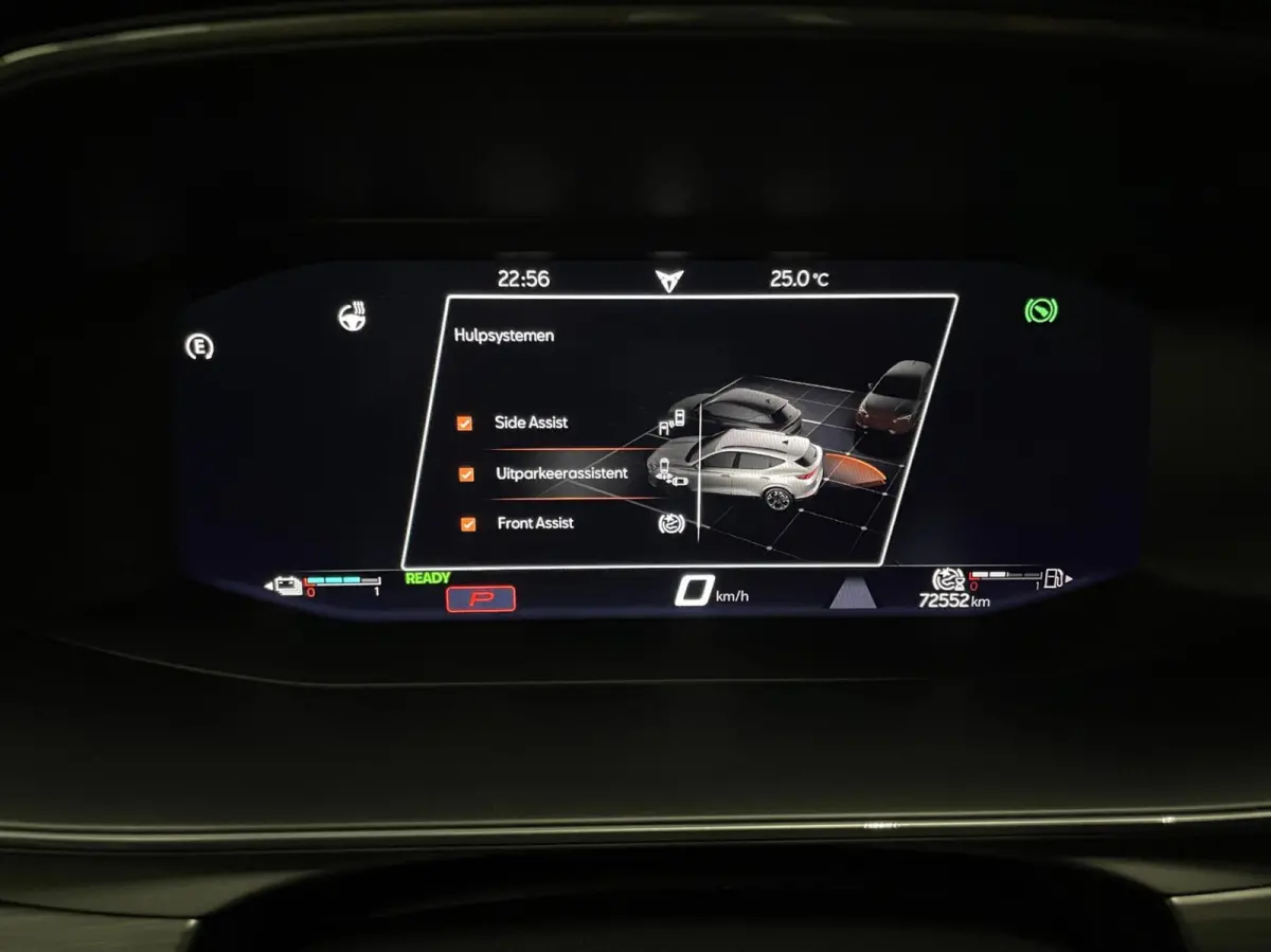 1.4 e-Hybrid VZ 245 PK Camera/ Memo/ Keyless/ 19''LMV/ CarPlay