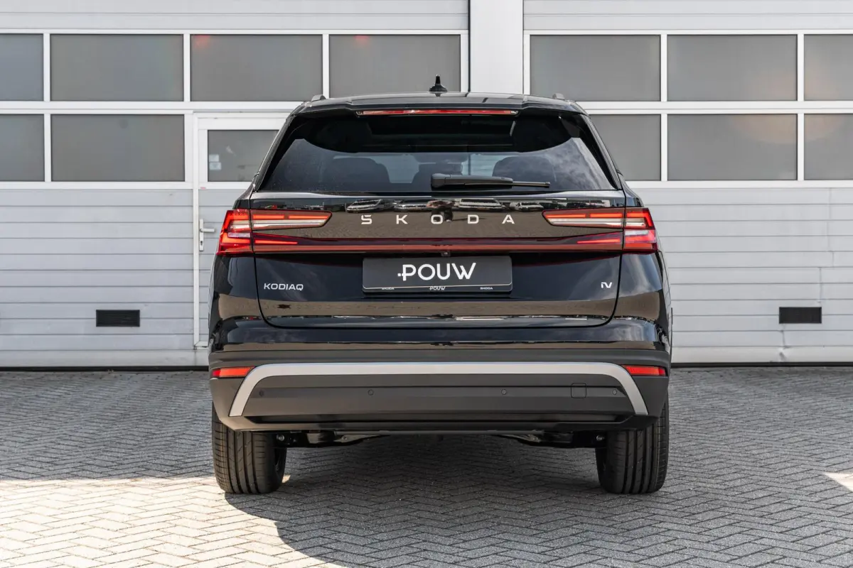 1.5 TSI 204pk DSG PHEV Business Edition | LMV 19'' | Panoramadak