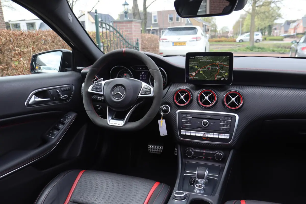 AMG 45 381 PK 4MATIC Handcrafted | Schaalstoelen | Pano | Harman Kardon | Memory | ACC | Dealeronderhouden | NL Auto