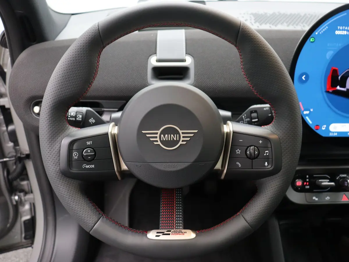 E John Cooper Works + M Pakket