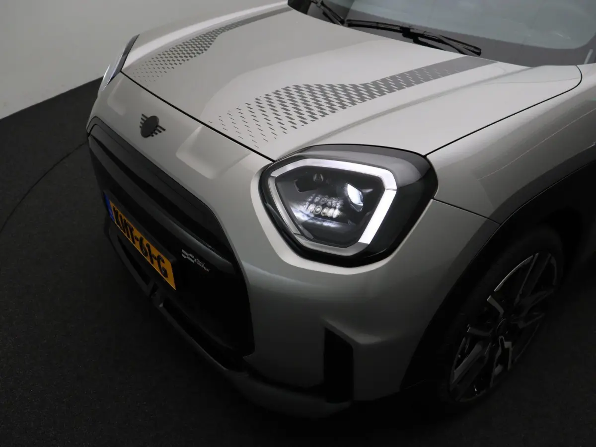 E John Cooper Works + M Pakket