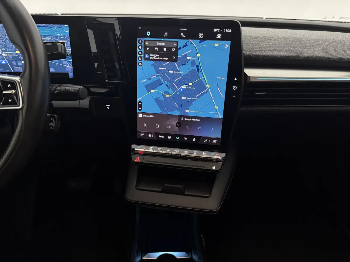 EV60 Optimum Charge Iconic | Snelladen | SOH 93% | 360° | Trekhaak | Virtual | Cruise | Sfeer | Carplay