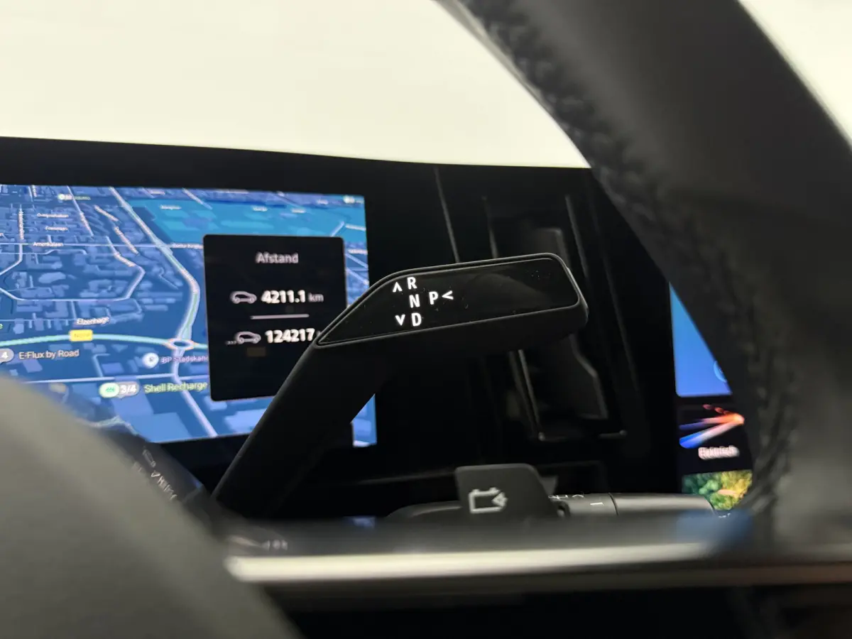 EV60 Optimum Charge Iconic | Snelladen | SOH 93% | 360° | Trekhaak | Virtual | Cruise | Sfeer | Carplay
