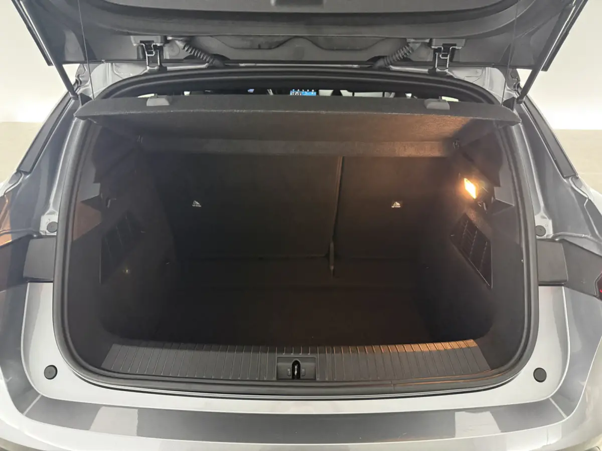 EV60 Optimum Charge Iconic | Snelladen | SOH 93% | 360° | Trekhaak | Virtual | Cruise | Sfeer | Carplay