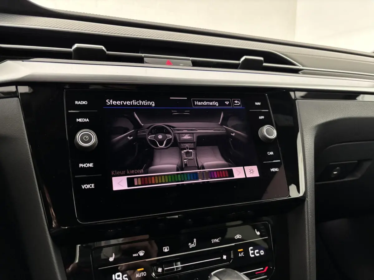 1.4 TSI eHybrid R-Line Business+