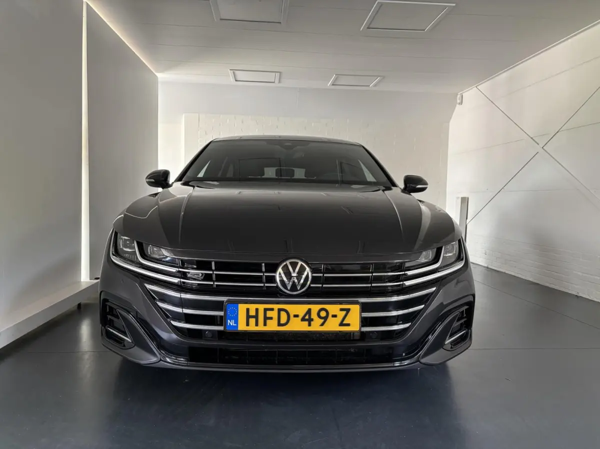 1.4 TSI eHybrid R-Line Business+