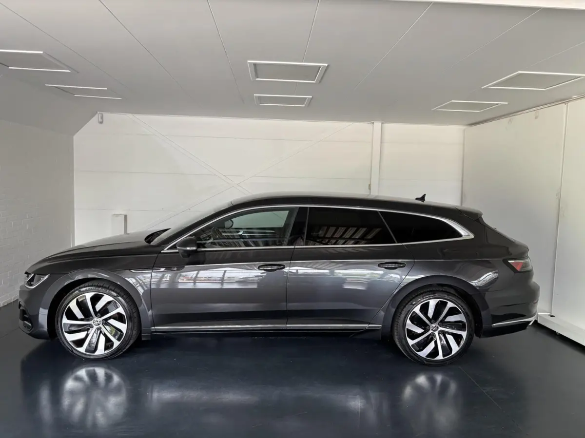 1.4 TSI eHybrid R-Line Business+