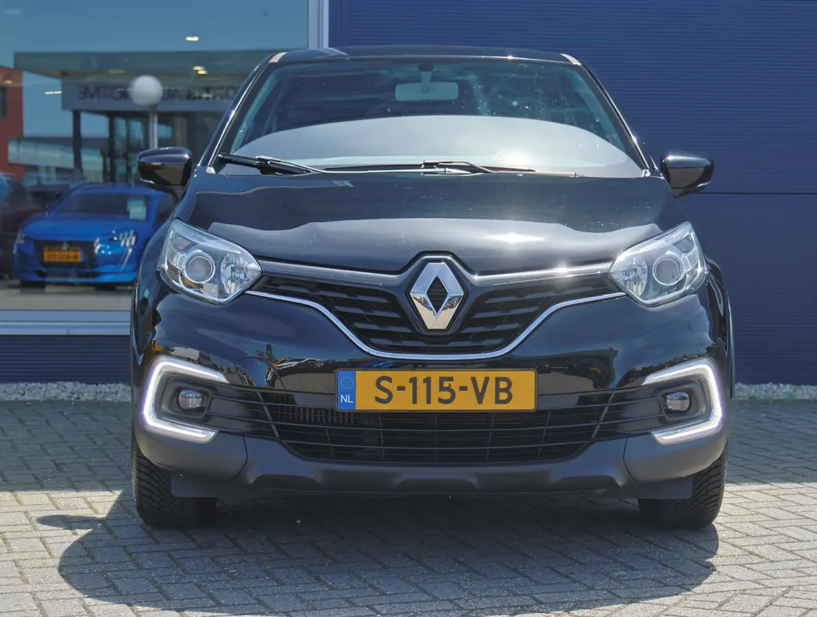 0.9 TCe 90pk Limited | Navigatie | Cruise Control | Airco | Parkeersensoren Achter | Keyless | 16" LMV