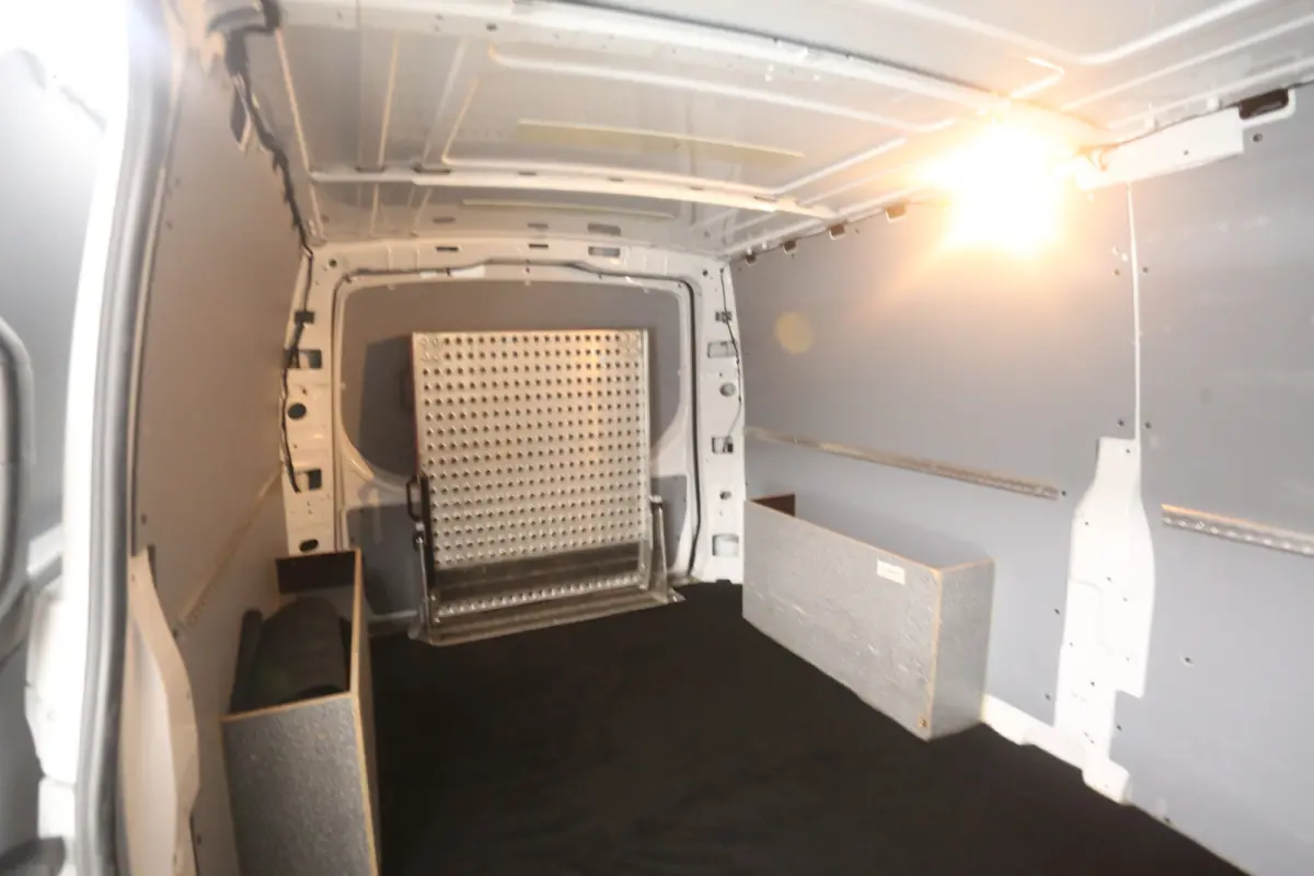 111 CDI Extra Lang | Oprijplaat | Airco | Camera | 3 Zits | Elektrpakket