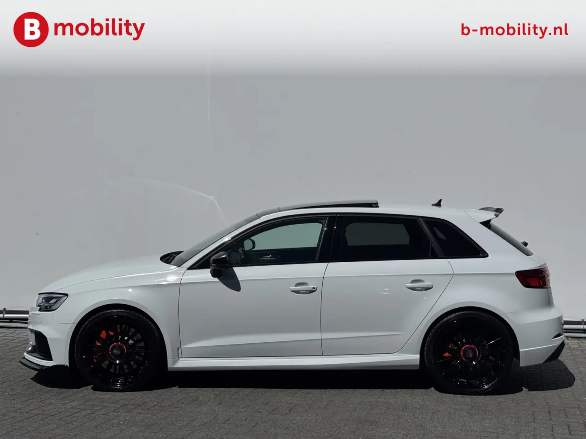 2.5 TFSI A3 quattro Facelift RS-Sportstoelen Virtual Cockpit | Bang&Olufsen | Panoramadak | ACC | Matrix verlichting | Sportuitlaat