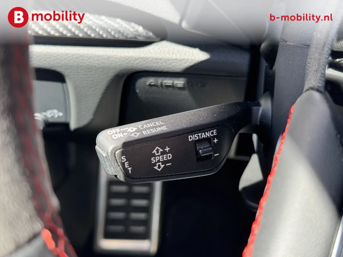 2.5 TFSI A3 quattro Facelift RS-Sportstoelen Virtual Cockpit | Bang&Olufsen | Panoramadak | ACC | Matrix verlichting | Sportuitlaat