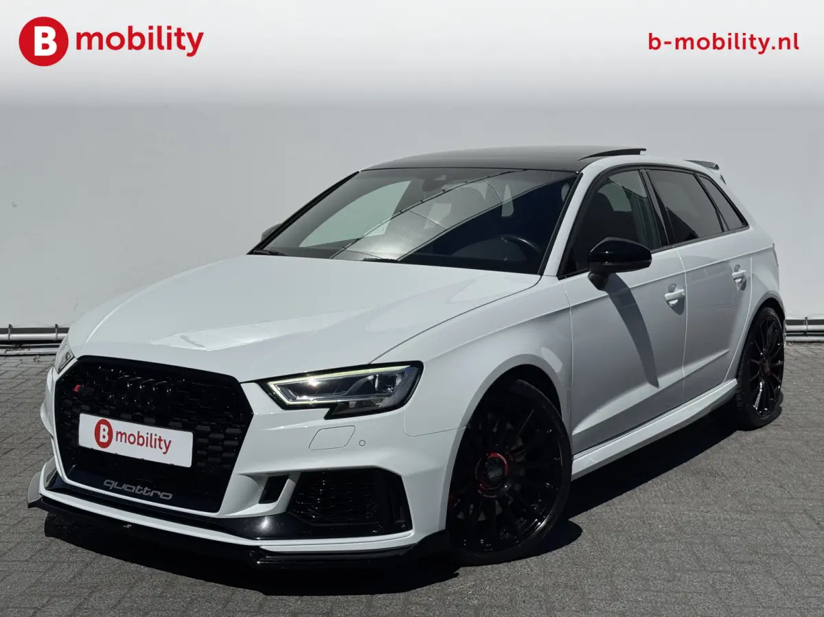 2.5 TFSI A3 quattro Facelift RS-Sportstoelen Virtual Cockpit | Bang&Olufsen | Panoramadak | ACC | Matrix verlichting | Sportuitlaat