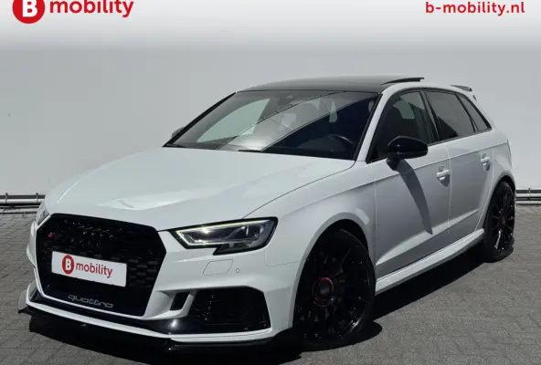 2.5 TFSI A3 quattro Facelift RS-Sportstoelen Virtual Cockpit | Bang&Olufsen | Panoramadak | ACC | Matrix verlichting | Sportuitlaat