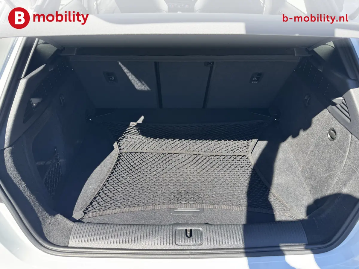 2.5 TFSI A3 quattro Facelift RS-Sportstoelen Virtual Cockpit | Bang&Olufsen | Panoramadak | ACC | Matrix verlichting | Sportuitlaat