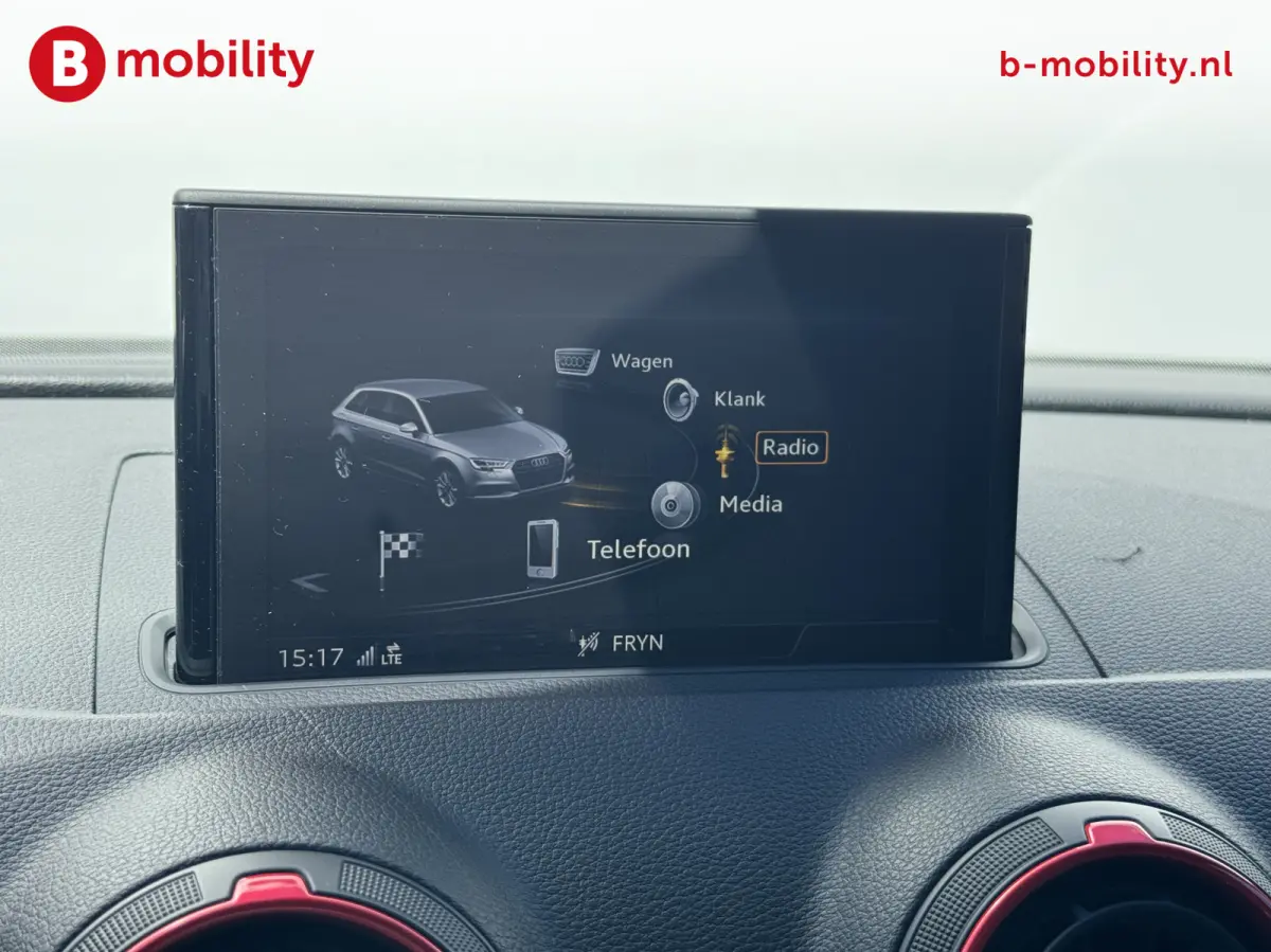2.5 TFSI A3 quattro Facelift RS-Sportstoelen Virtual Cockpit | Bang&Olufsen | Panoramadak | ACC | Matrix verlichting | Sportuitlaat