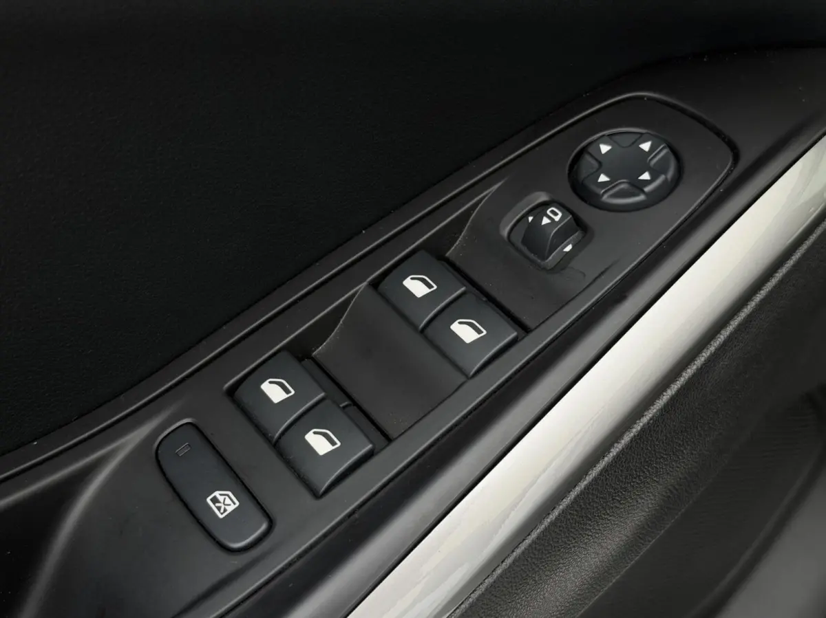 1.2 Hybrid GS-line | virtual | stoelvw | cam