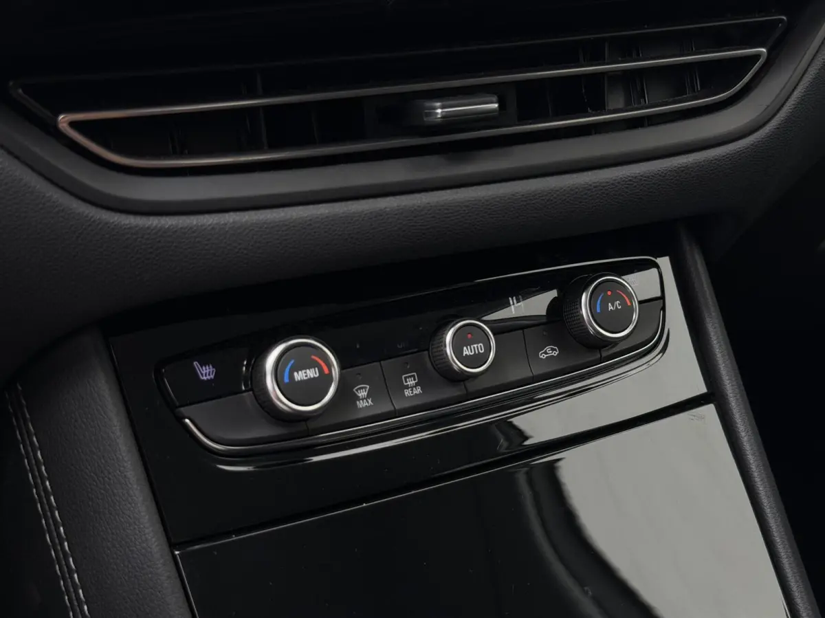 1.2 Hybrid GS-line | virtual | stoelvw | cam