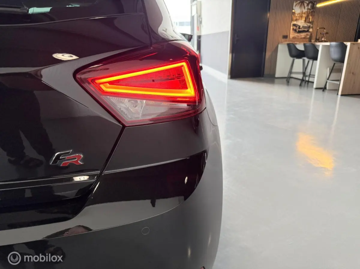 1.0 TSI FR Business Intense Plus