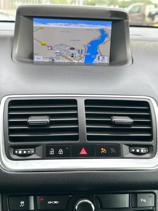 1.4 Turbo Cosmo Navi Cruise Leder bekleding Airco 1ste Eigenaar Nieuwe Apk