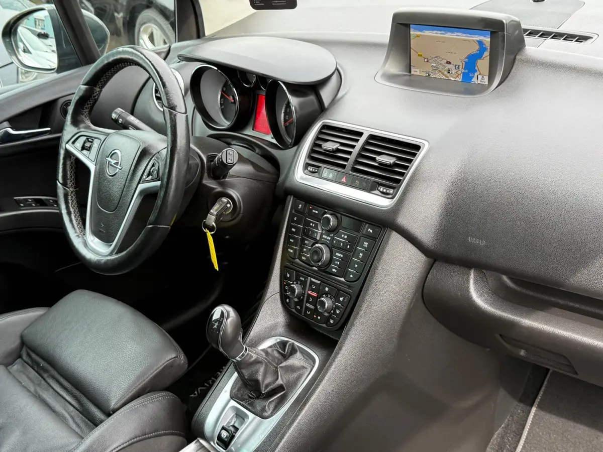1.4 Turbo Cosmo Navi Cruise Leder bekleding Airco 1ste Eigenaar Nieuwe Apk