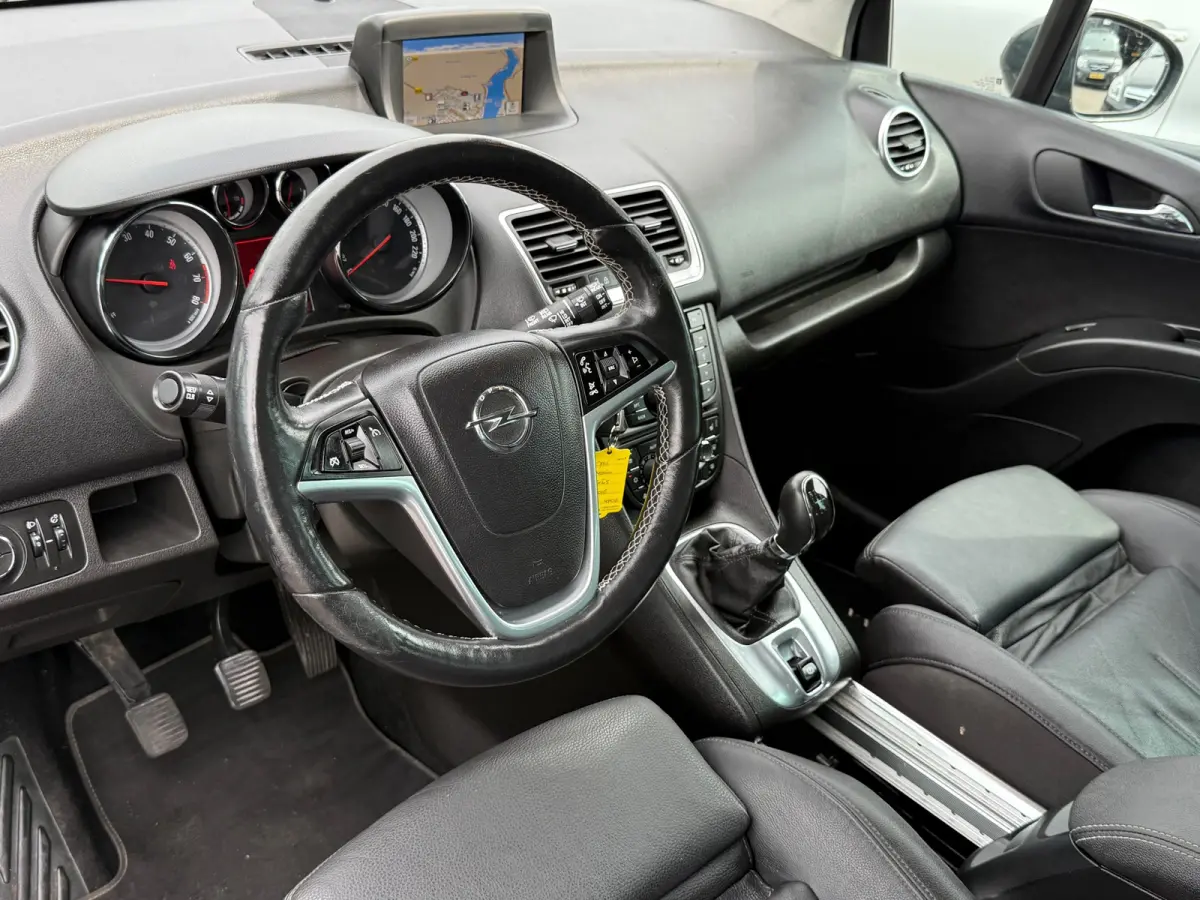 1.4 Turbo Cosmo Navi Cruise Leder bekleding Airco 1ste Eigenaar Nieuwe Apk