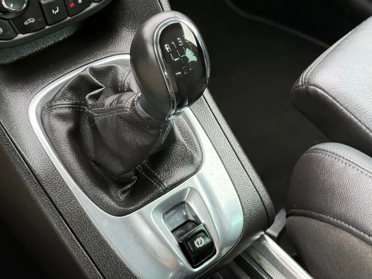 1.4 Turbo Cosmo Navi Cruise Leder bekleding Airco 1ste Eigenaar Nieuwe Apk