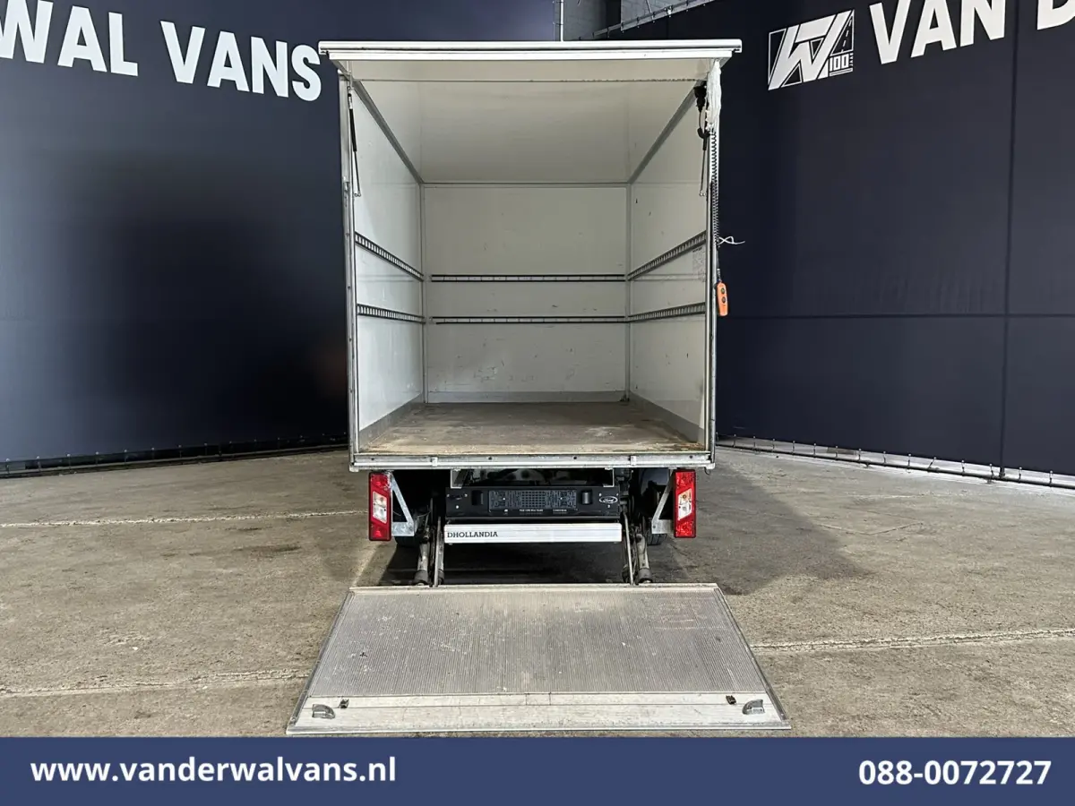 2.0 TDCI 160pk Bakwagen Laadklep Euro6 Airco | 1040kg laadvermogen | Cruisecontrol | Verwarmde voorruit Bijrijdersbank