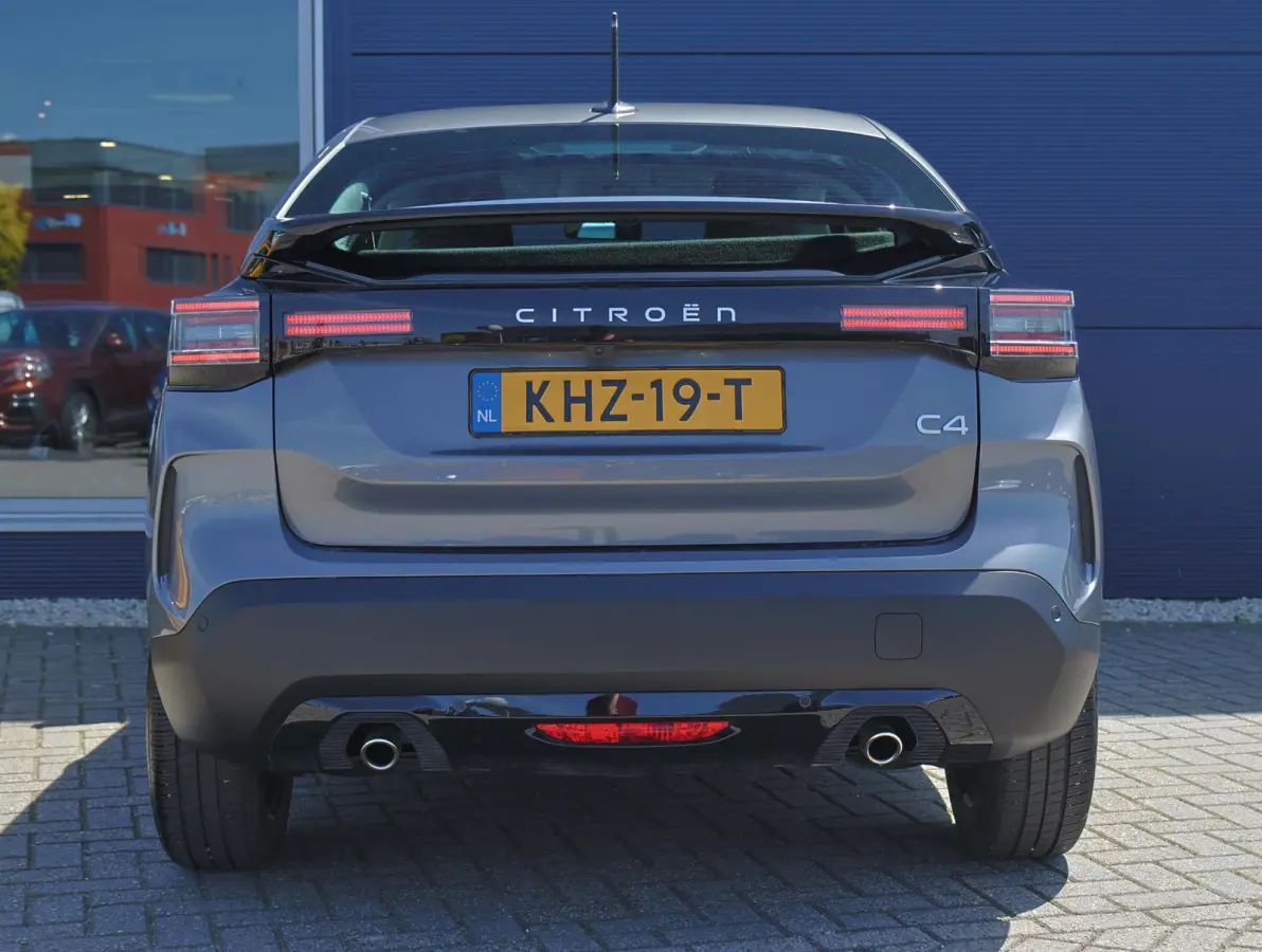 Plus Hybrid 136pk 1ste Eigenaar | Camera | Cruise Control | Apple Carplay & Android Auto |