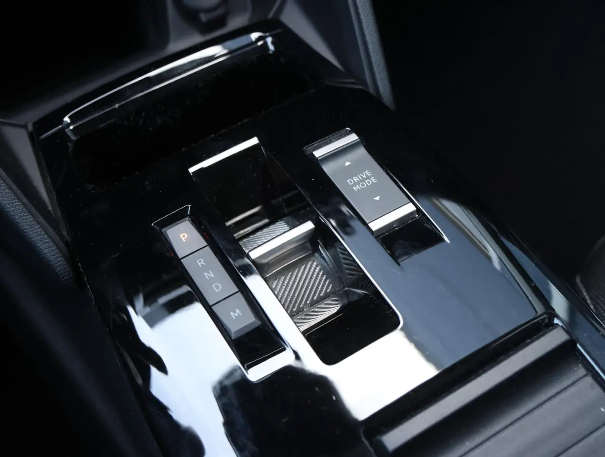 Plus Hybrid 136pk 1ste Eigenaar | Camera | Cruise Control | Apple Carplay & Android Auto |