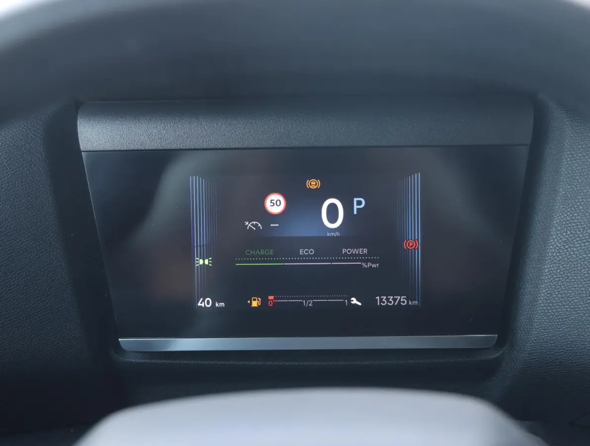 Plus Hybrid 136pk 1ste Eigenaar | Camera | Cruise Control | Apple Carplay & Android Auto |