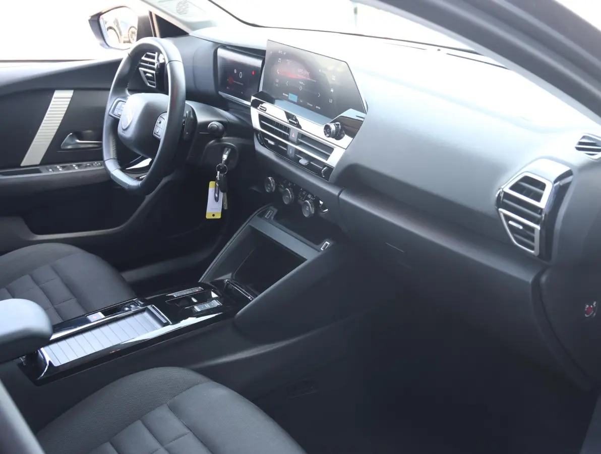 Plus Hybrid 136pk 1ste Eigenaar | Camera | Cruise Control | Apple Carplay & Android Auto |