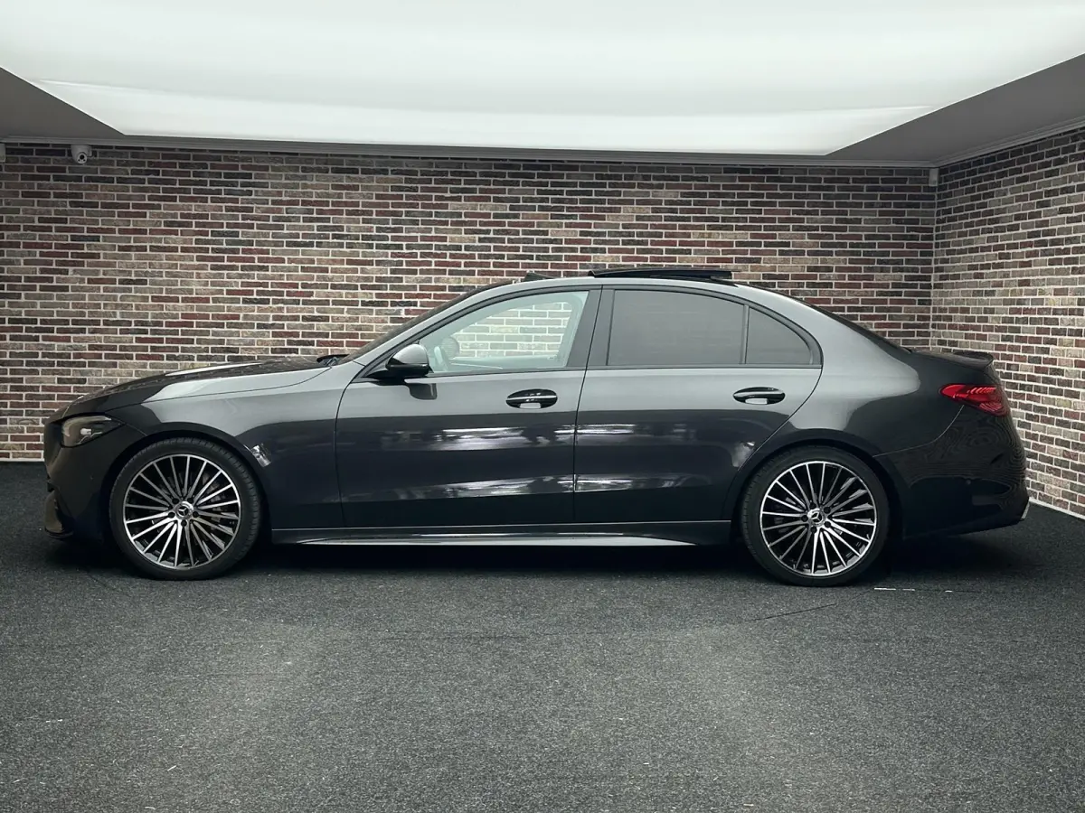 180 AMG Line Panoramadak Sfeer Burmeister 360