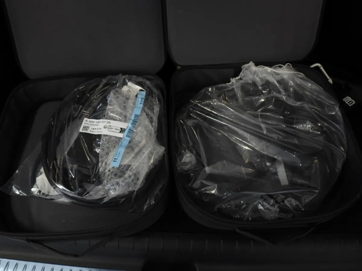 C300e Business Line SCHUIFDAK/NIGHT/SFEER/LED/18"LMV!