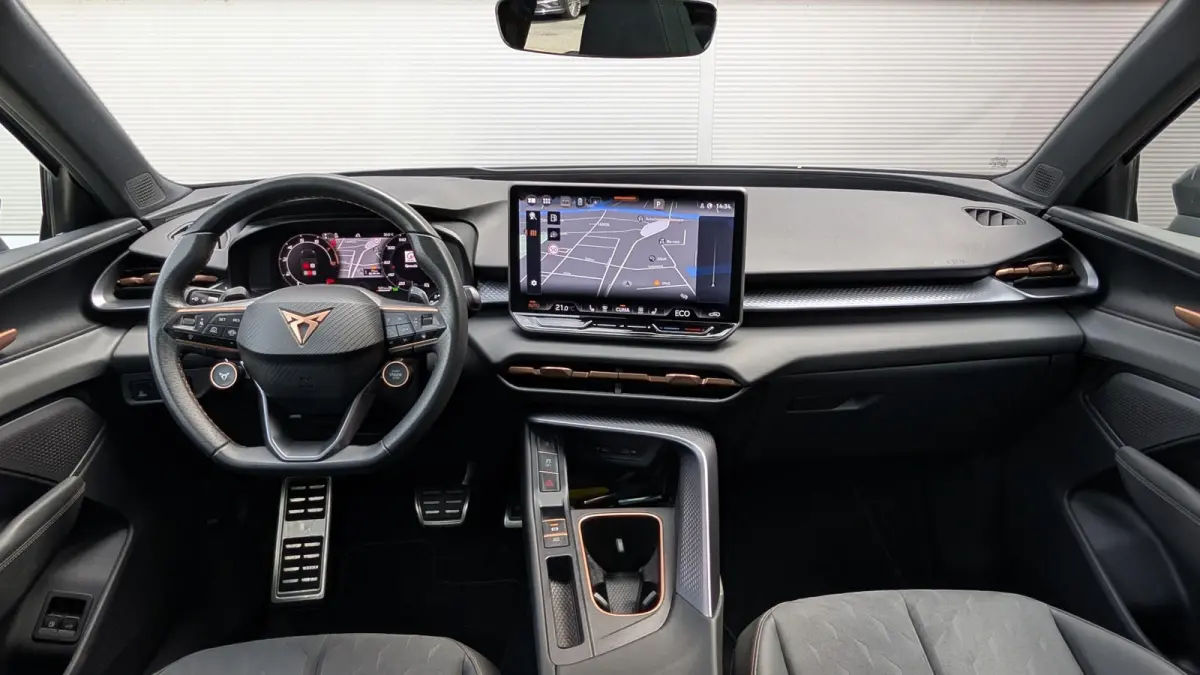 1.5 TSI e-Hybrid 272pk DSG VZ Performance | SoH 100% | Trekhaak | Sennheiser