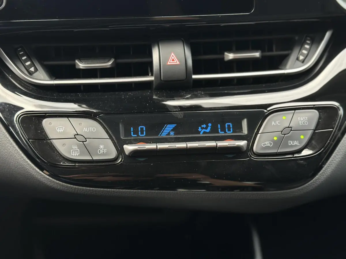 1.8 Hybrid Dynamic, Led, Climat, Camera, LM..