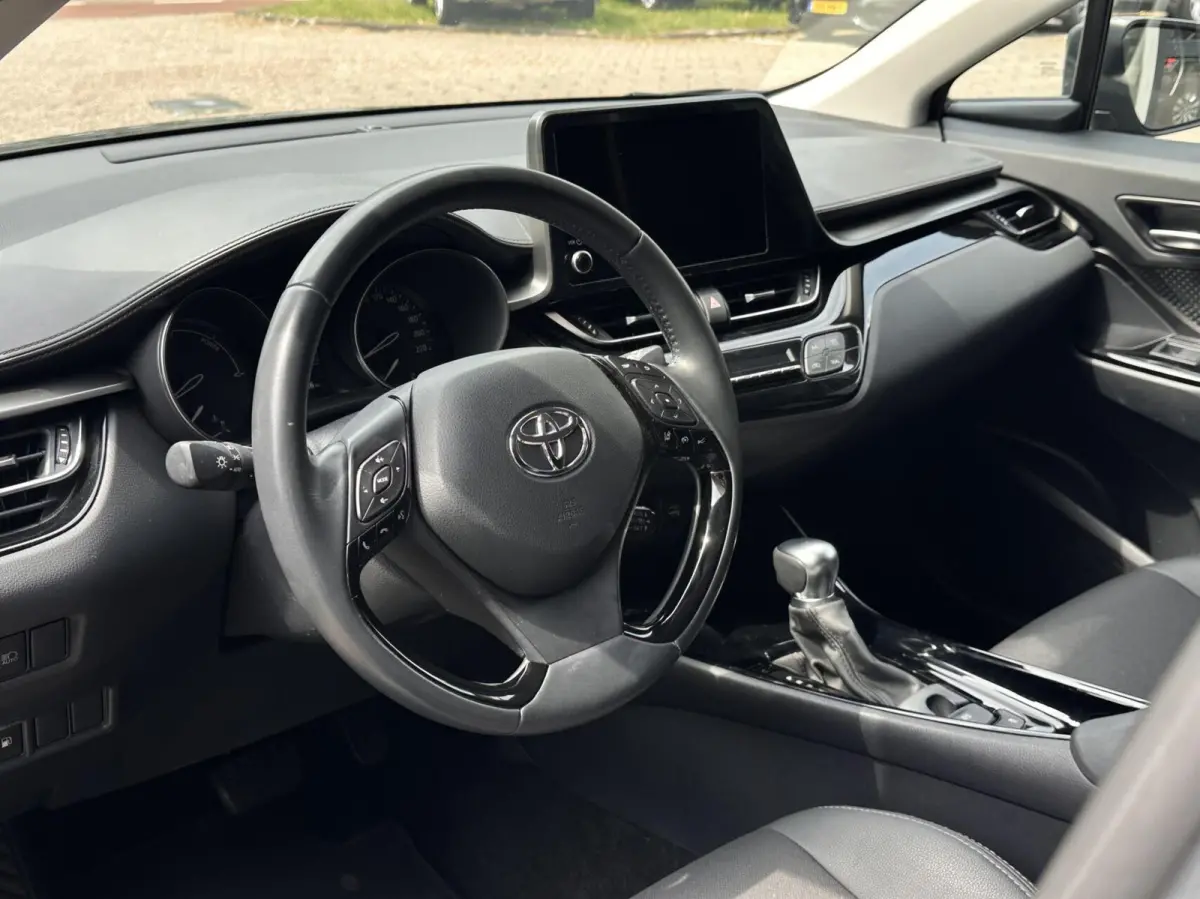 1.8 Hybrid Dynamic, Led, Climat, Camera, LM..