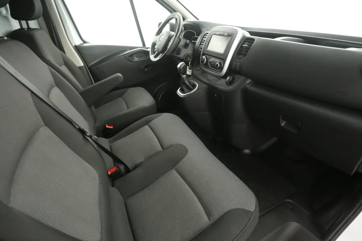 2.0 dCi 145PK T29 L2H1 | Aut. | Airco | Cruise | Camera | Carplay | Trekhaak