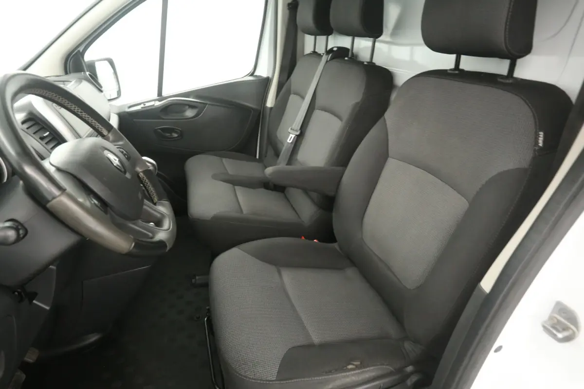 2.0 dCi 145PK T29 L2H1 | Aut. | Airco | Cruise | Camera | Carplay | Trekhaak