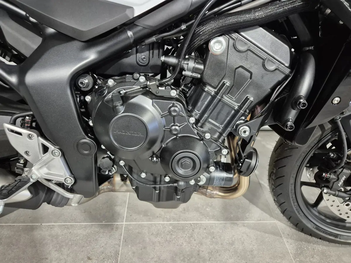 CB 1000 HORNET