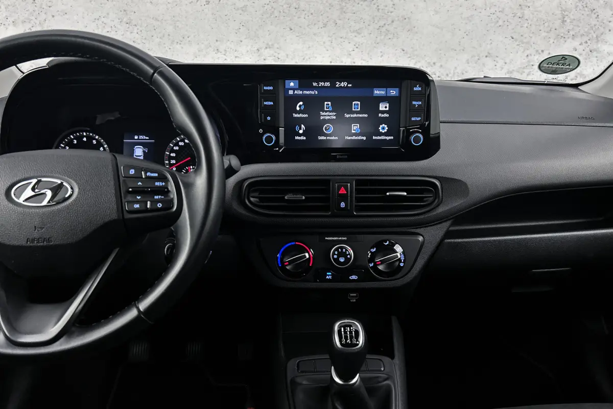 1.0 Comfort | Cruise control | Apple Carplay | Elektrische ramen | Airco
