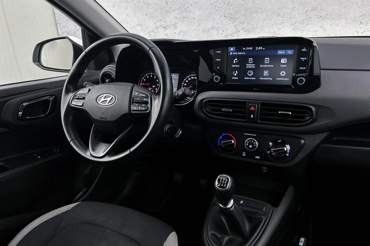 1.0 Comfort | Cruise control | Apple Carplay | Elektrische ramen | Airco