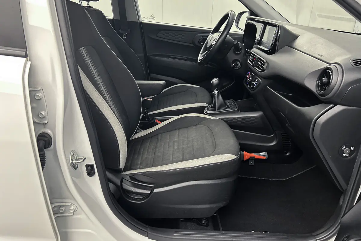 1.0 Comfort | Cruise control | Apple Carplay | Elektrische ramen | Airco