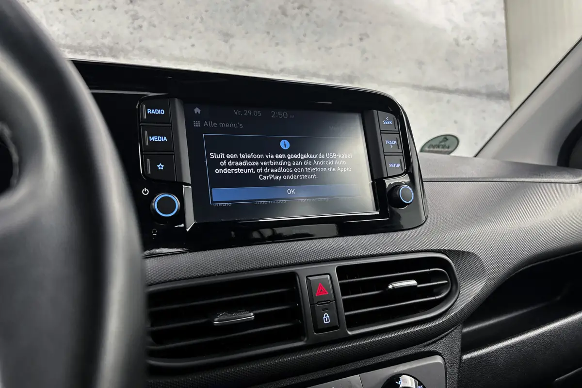 1.0 Comfort | Cruise control | Apple Carplay | Elektrische ramen | Airco