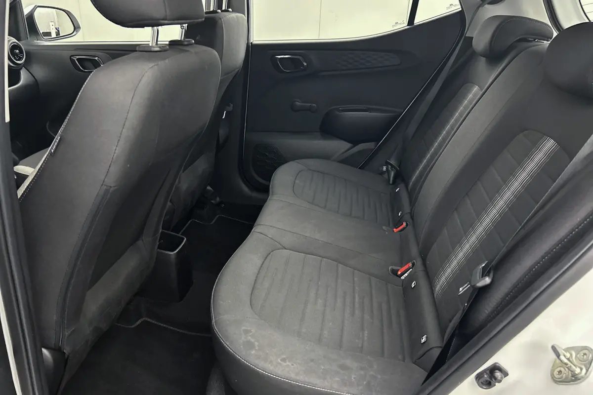 1.0 Comfort | Cruise control | Apple Carplay | Elektrische ramen | Airco