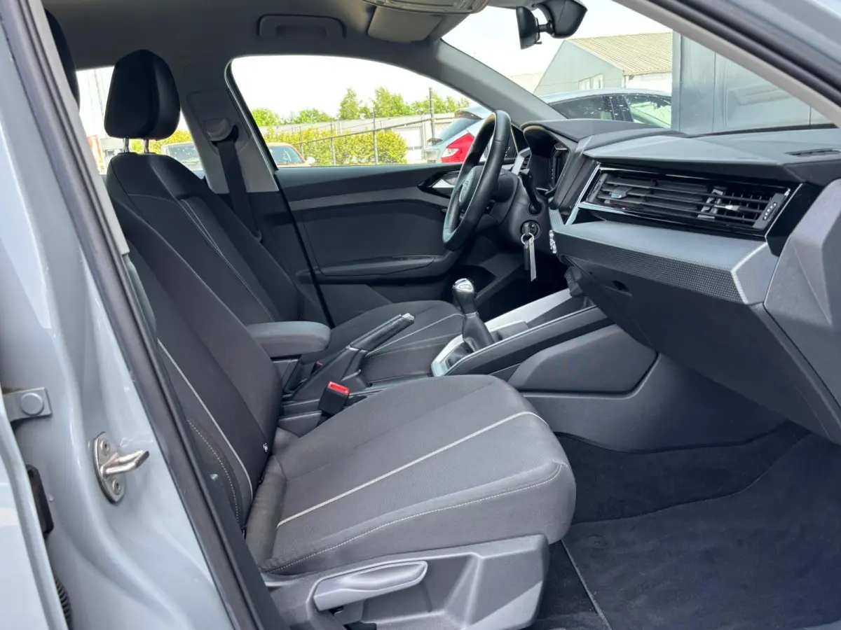 25 TFSI Advanced edition | AppleCarPlay/ AndroidAuto | Cruise Control | Climate Control |8.561 km!!