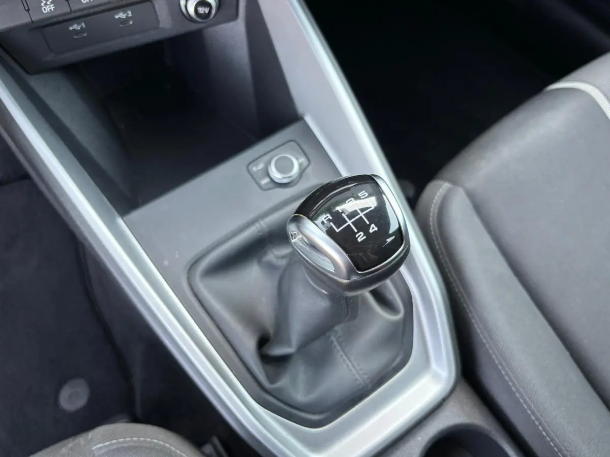 25 TFSI Advanced edition | AppleCarPlay/ AndroidAuto | Cruise Control | Climate Control |8.561 km!!